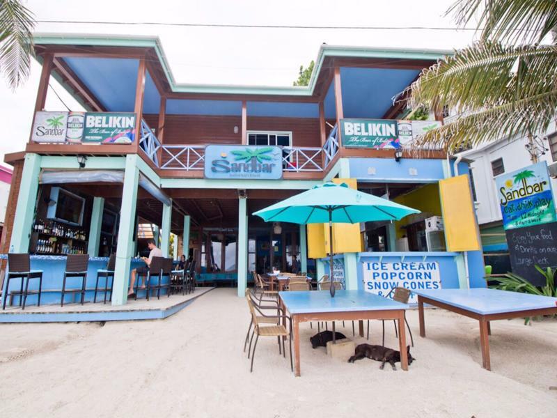 Sandbar Beachfront Hostel & Restaurant 산페드로 외부 사진